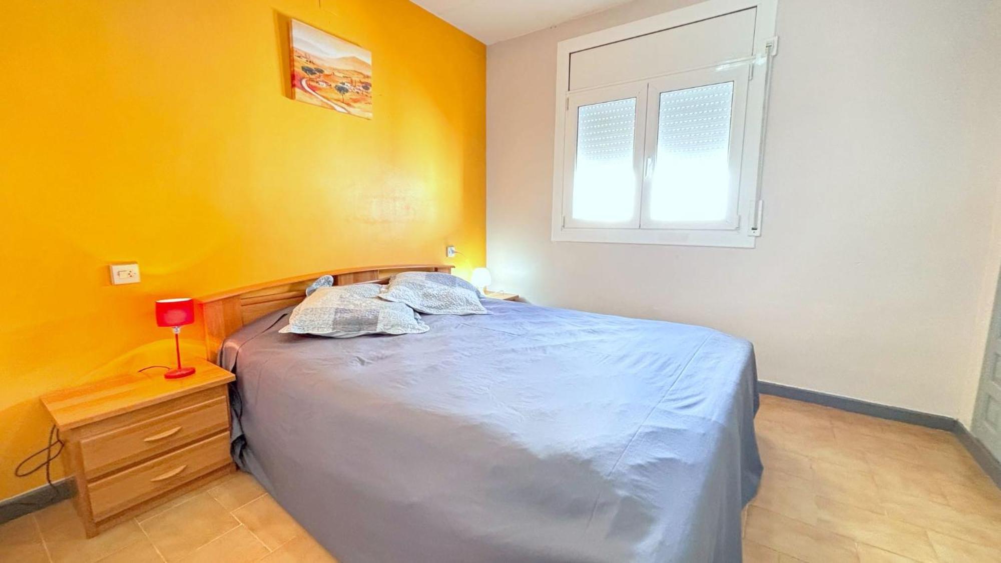 Angeles 38 Apartment Roses Ngoại thất bức ảnh
